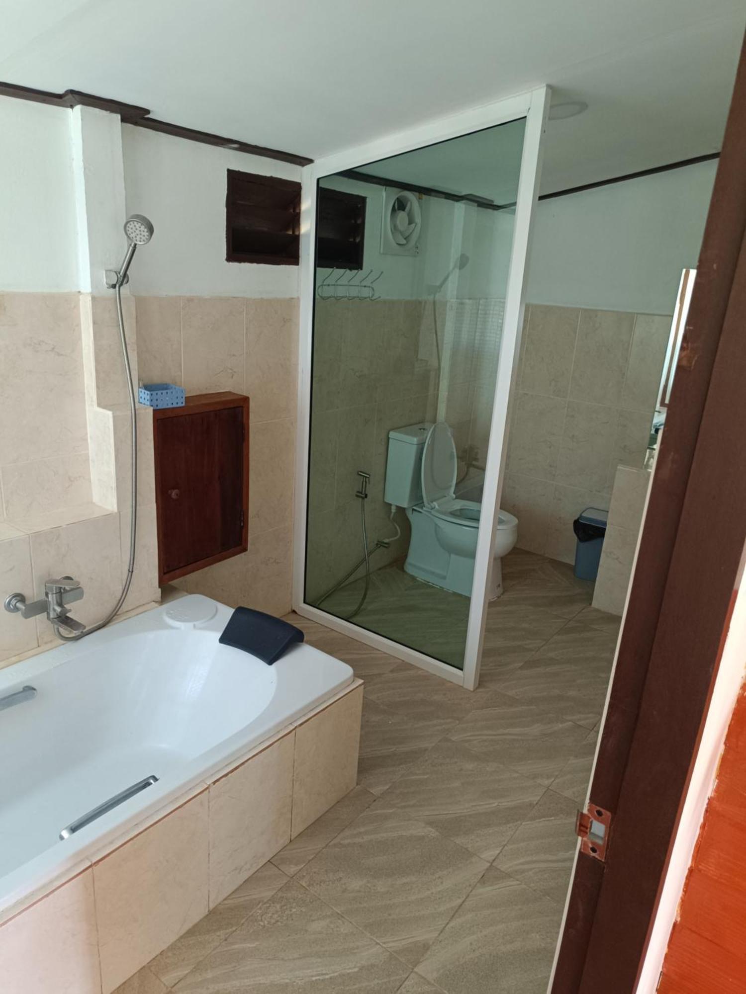 ม่วนใจ๋ปันสุข โฮมสเตย์แอนคาเฟ่ Muanjai Punsuk Homestay And Cafe Чом Тонг Екстериор снимка
